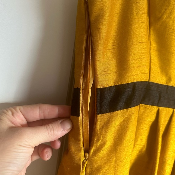 Limited dress with POCKETS. Gorgeous gold yellow - Picture 4 of 6